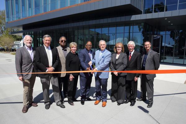 Ribbon cutting for Medical Research Laboratory Building Dedication